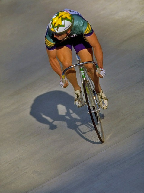 他不仅在得 他不仅在得